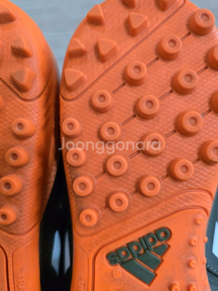 아디다스 나이트로 차지 3.0 풋살화 245mm--8