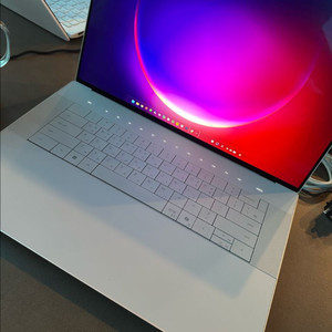 [S급 출박/감성끝판왕] 초고사양 델 노트북 Dell xps 9640 16인치