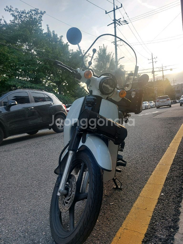 혼다 슈퍼커브 125cc 스쿠터--2