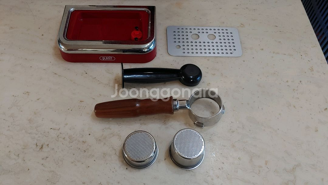 플랜잇 반자동 에스프레소 커피머신 레드 PCM-F15R--4