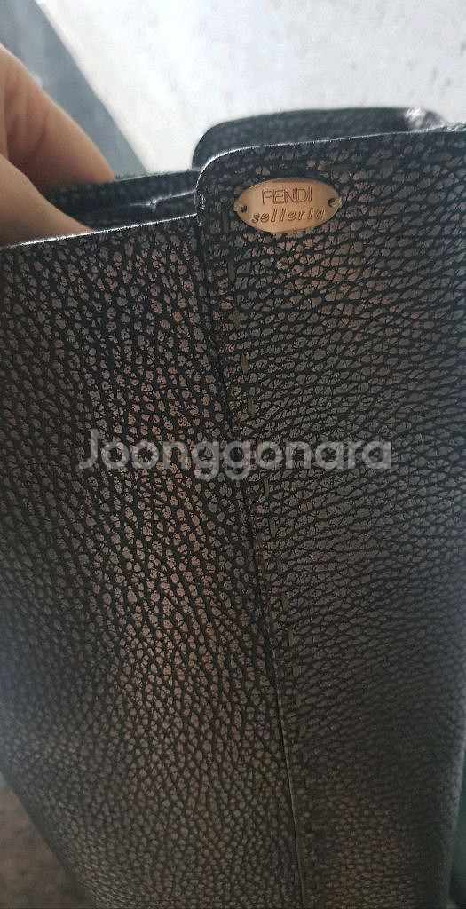 펜디 롱부츠 35 1/2 사이즈--2