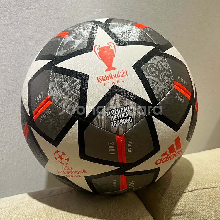 챔피언스리그 매치볼 레플, 알리흘라 매치볼 레플--3