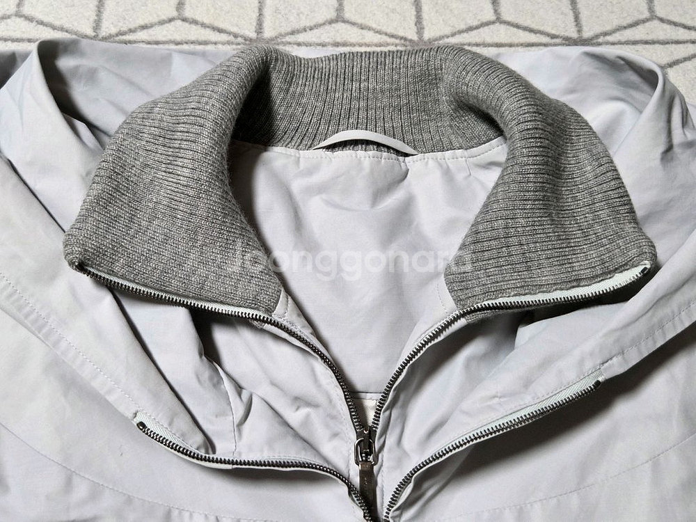 질샌더 정품 누빔 자켓 판매합니다--5