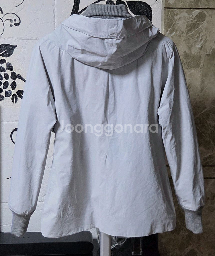 질샌더 정품 누빔 자켓 판매합니다--9