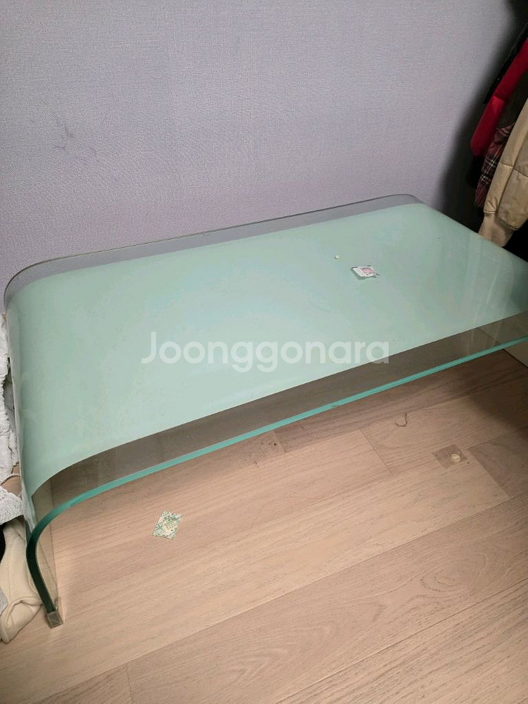 커브드 유리 테이블(급처)--2