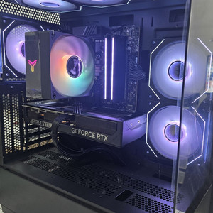 AMD 7500F // RTX5070 // 24g // 1TB올블랙 튜닝PC