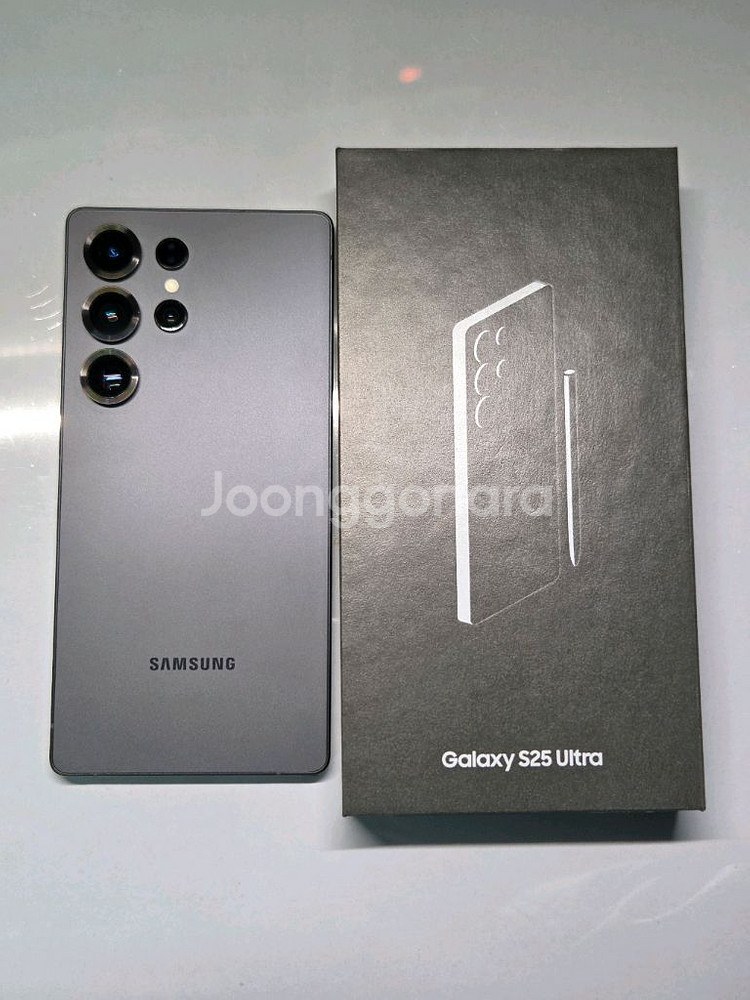 1주사용 SS급 자급제 갤럭시 S25 울트라 256g--0