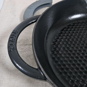 스타우브 핵사곤 더블 핸들팬