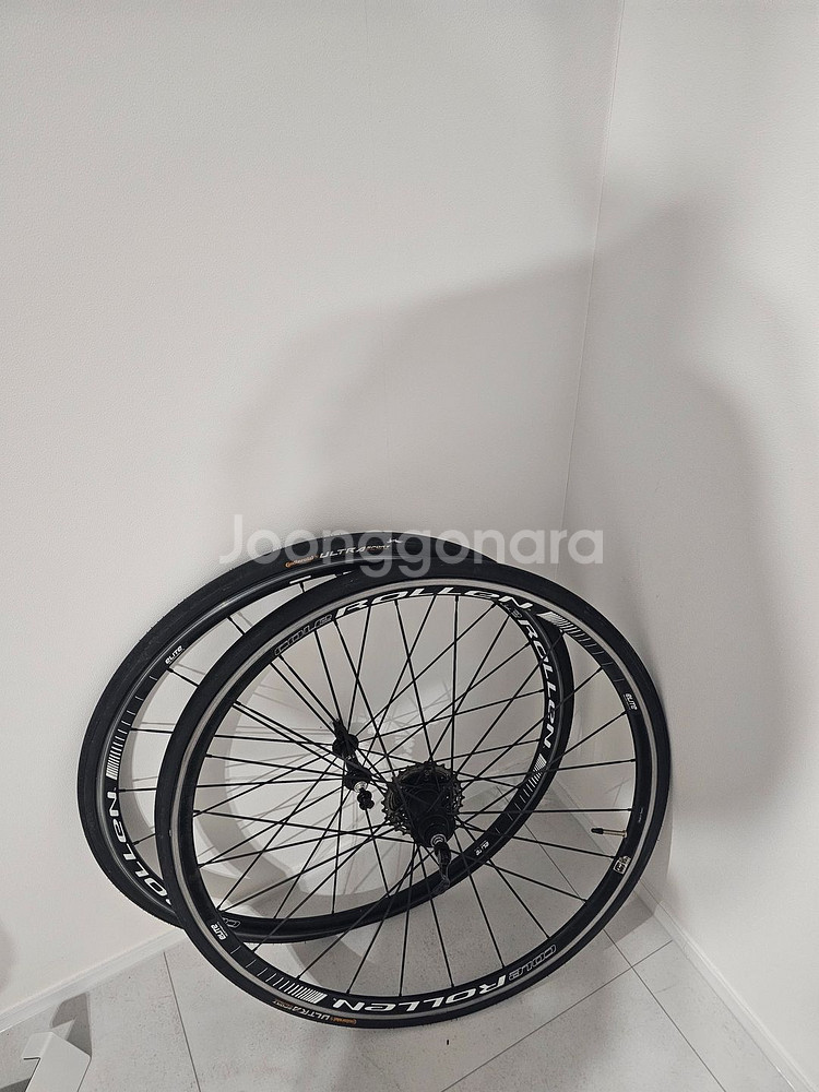 아르곤18 크립톤 카본 로드바이크 본트레거 카본 휠 120만원에 팝니다--2