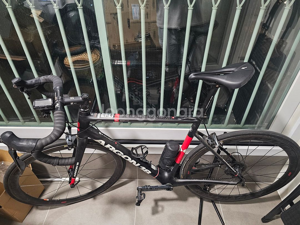 아르곤18 크립톤 카본 로드바이크 본트레거 카본 휠 120만원에 팝니다--0