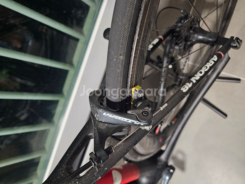 아르곤18 크립톤 카본 로드바이크 본트레거 카본 휠 120만원에 팝니다--1