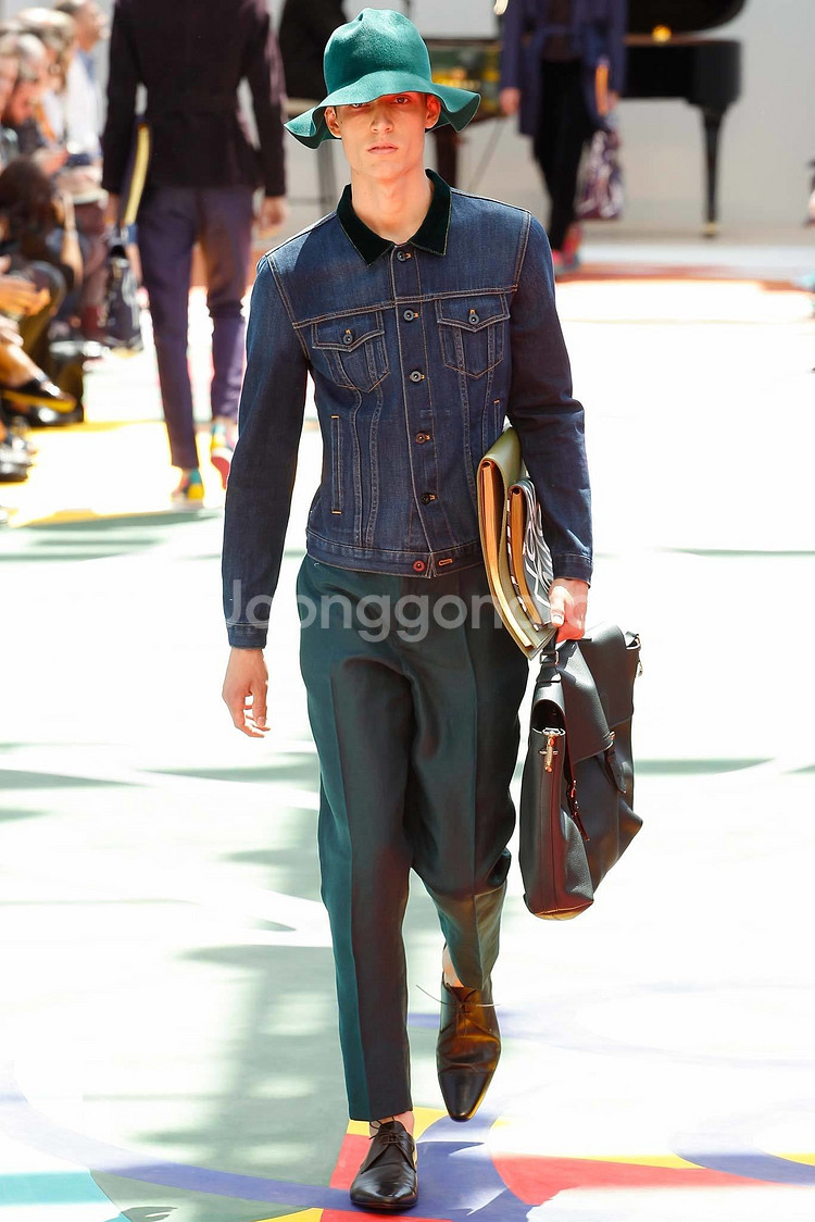 버버리 프로섬 런웨이 블랙 데님 자켓--0