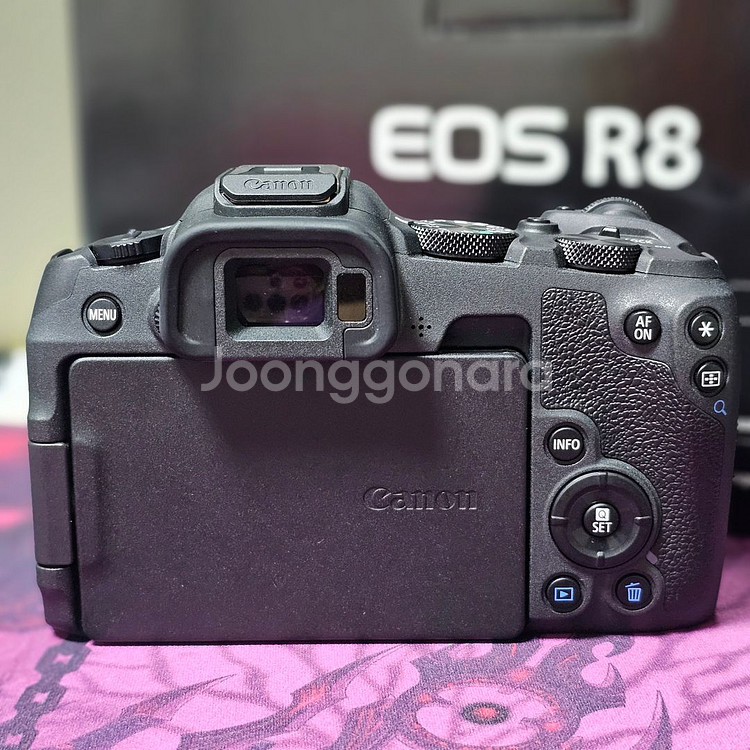 캐논 EOS R8 미러리스 카메라--1
