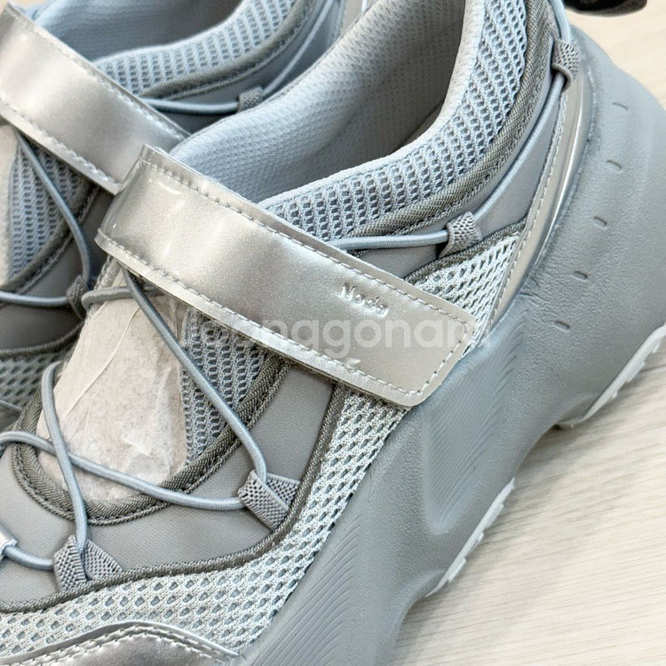 (새상품) 락피쉬웨더웨어 브린 벨크로 스니커즈 V2 메리제인 운동화 235--3