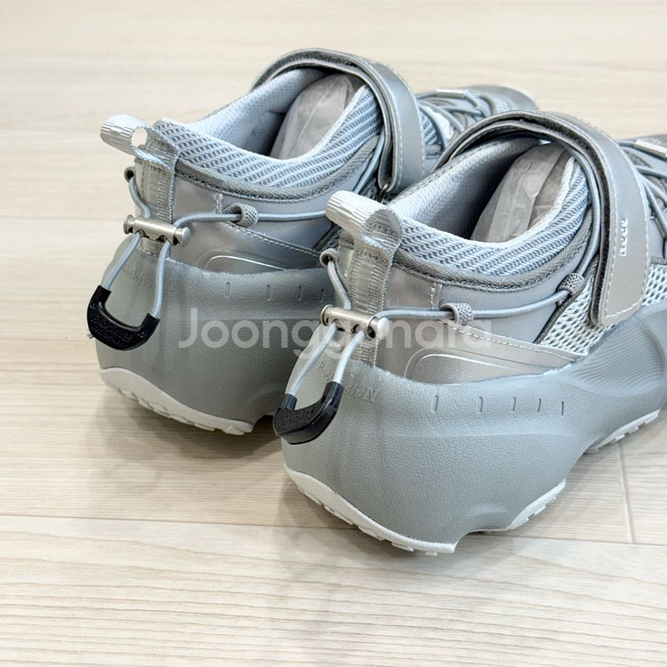 (새상품) 락피쉬웨더웨어 브린 벨크로 스니커즈 V2 메리제인 운동화 235--4