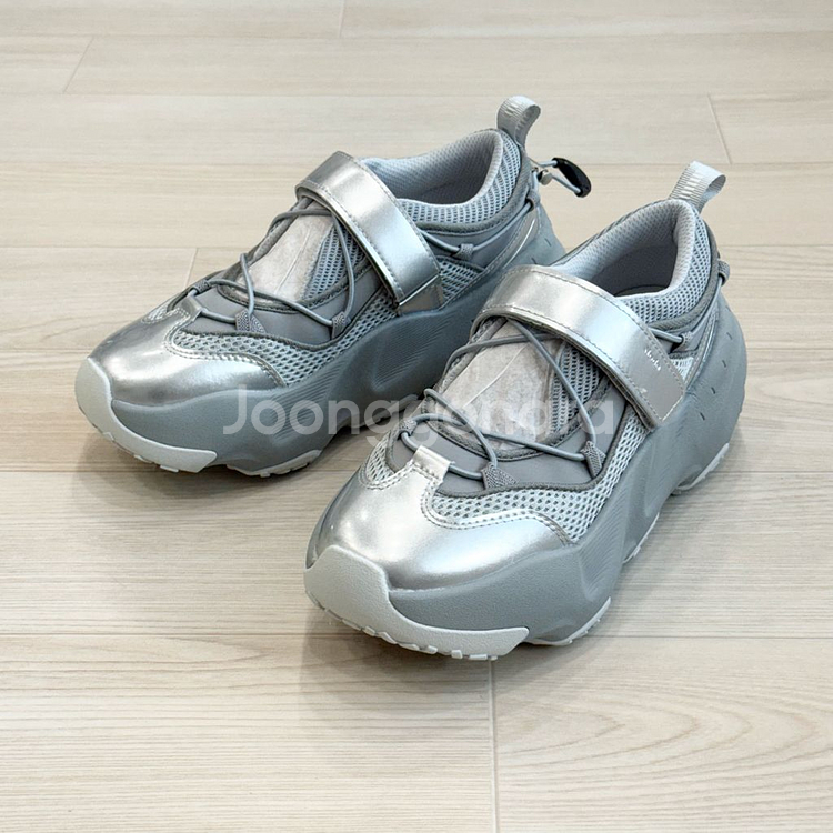 (새상품) 락피쉬웨더웨어 브린 벨크로 스니커즈 V2 메리제인 운동화 235--2