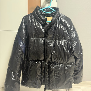 마뗑킴 글로시 덕다운