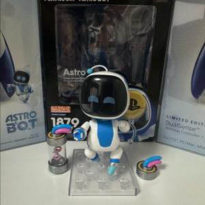 아스트로봇 피규어