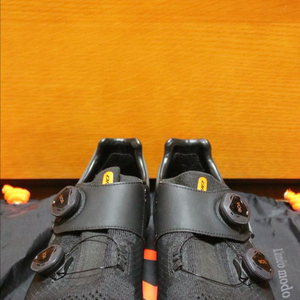 dmt sh1 슈즈 40사이즈