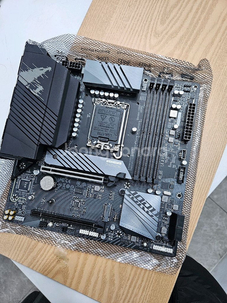 B760m ddr5 aorus elite--0
