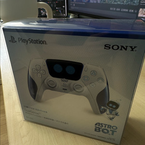 PS5 아스트로봇 듀얼센스 1세대