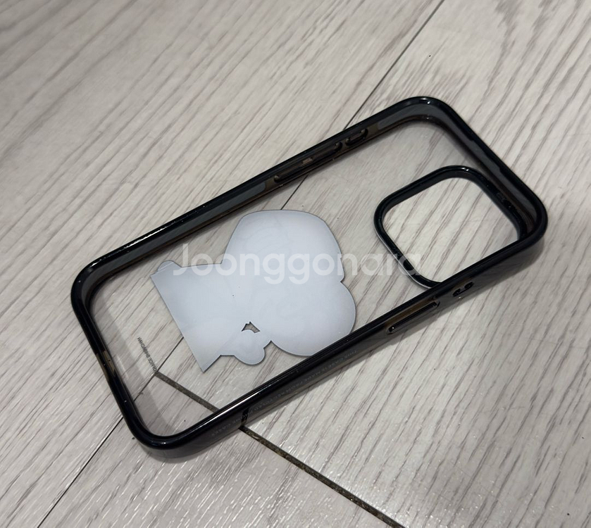 아이폰 15 프로 케이스--1