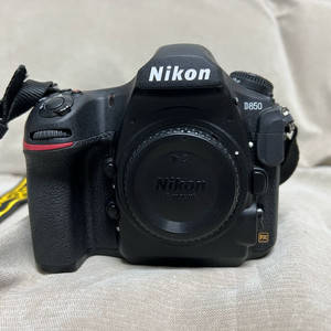 니콘 D850 + 정품 세로그립