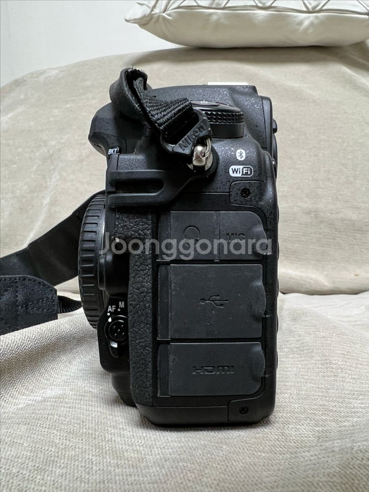 니콘 D850 + 정품 세로그립--3