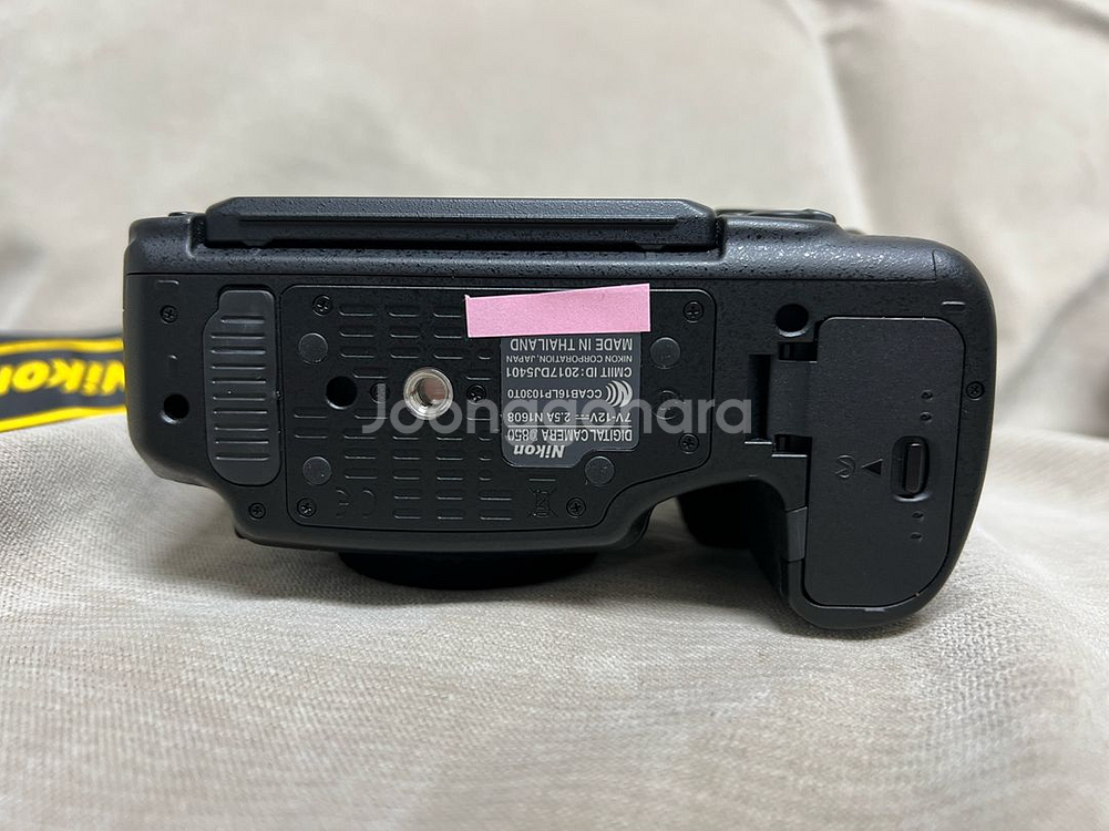 니콘 D850 + 정품 세로그립--5