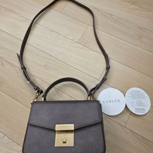 칼린 Poppy포피 폼폼 토트 크로스백 택포