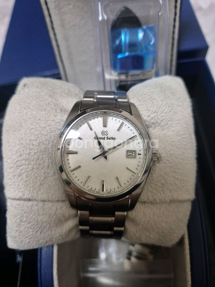 그랜드세이코 눈송이 쿼츠 SBGX355 상급--0