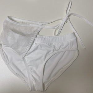 헬라 폴웨어 아르테 하의s