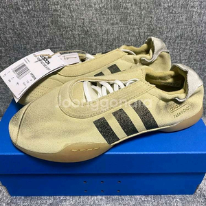 (새상품 정품) 아디다스 송포더뮤트 태권도 메이 225