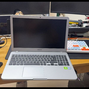 노트북 i7 8565 mx150 350gb