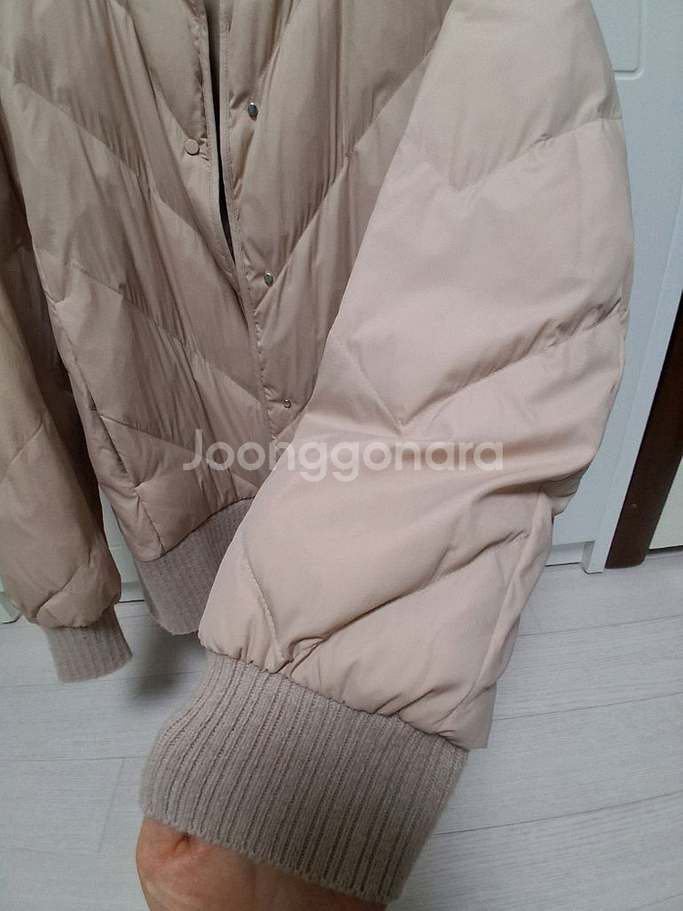 이새 경량패딩--3