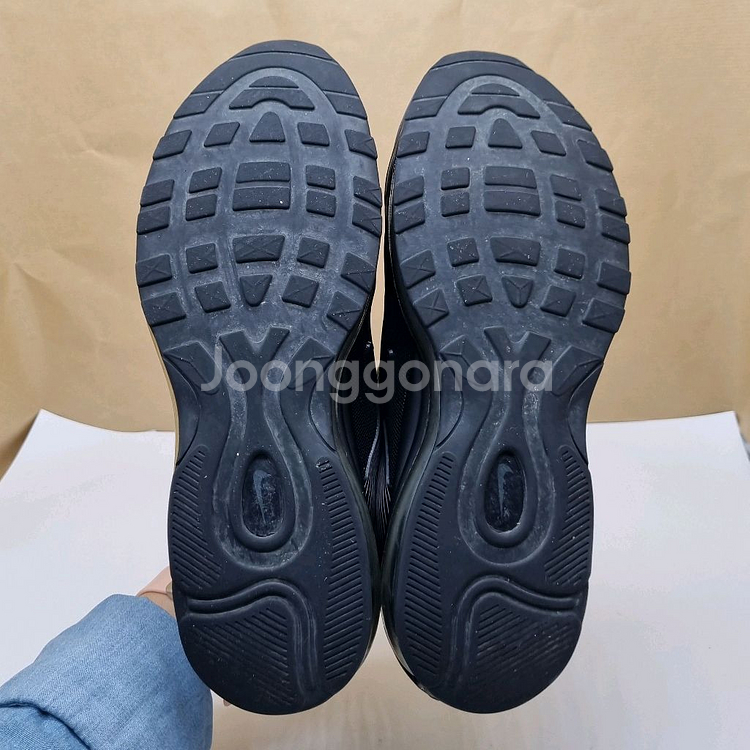 나이키 에어맥스 97 올블랙 남성운동화270--2