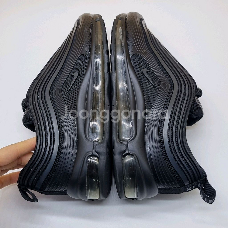 나이키 에어맥스 97 올블랙 남성운동화270--4