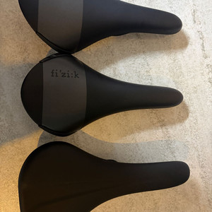 브롬톤 p라인 순정 슈퍼라이트 안장