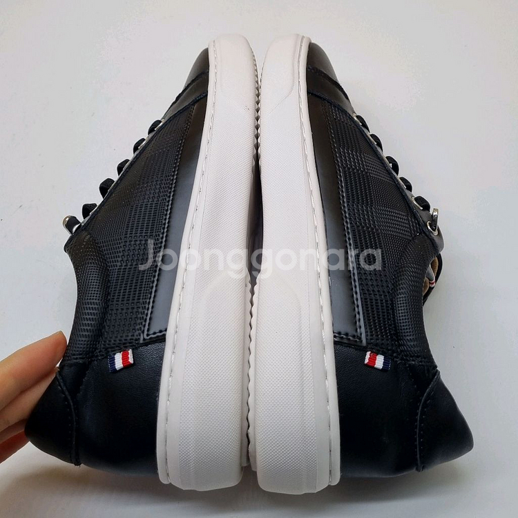 엘르 에펠 여성스니커즈235. 굽4--4