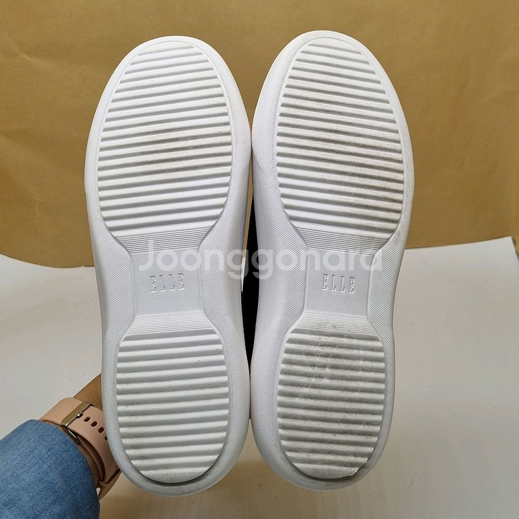 엘르 에펠 여성스니커즈235. 굽4--2