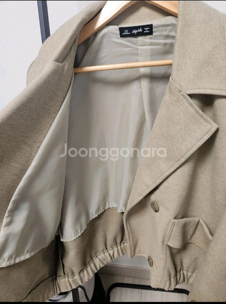 크롭자켓. 새상품 66~77--1