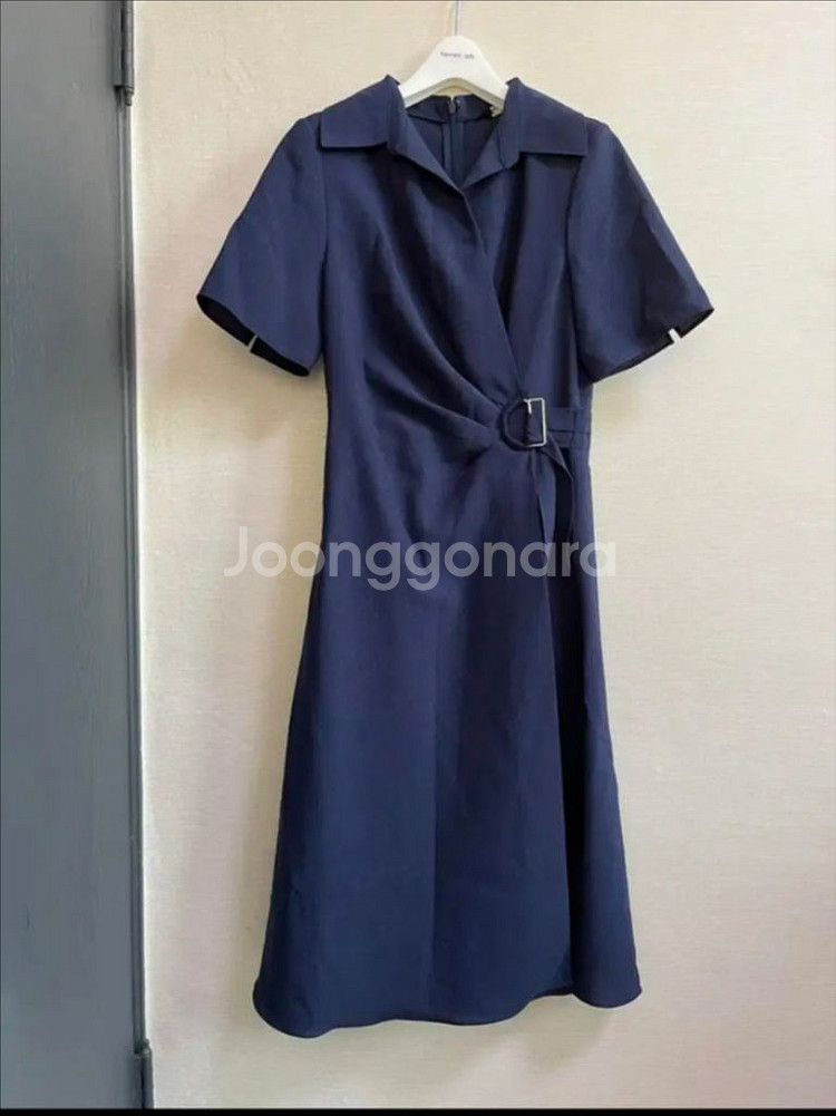 케이엘 KL 셔링 벨티드 셔츠카라 원피스 55--0