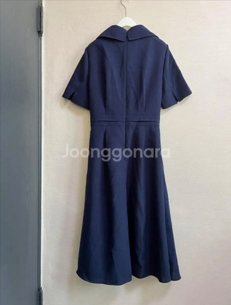 케이엘 KL 셔링 벨티드 셔츠카라 원피스 55--2
