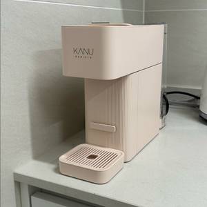 카누 바리스타 브리즈 커피머신 파스텔 핑크 새제품
