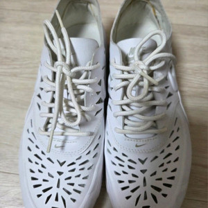 나이키 여성 운동화 245mm