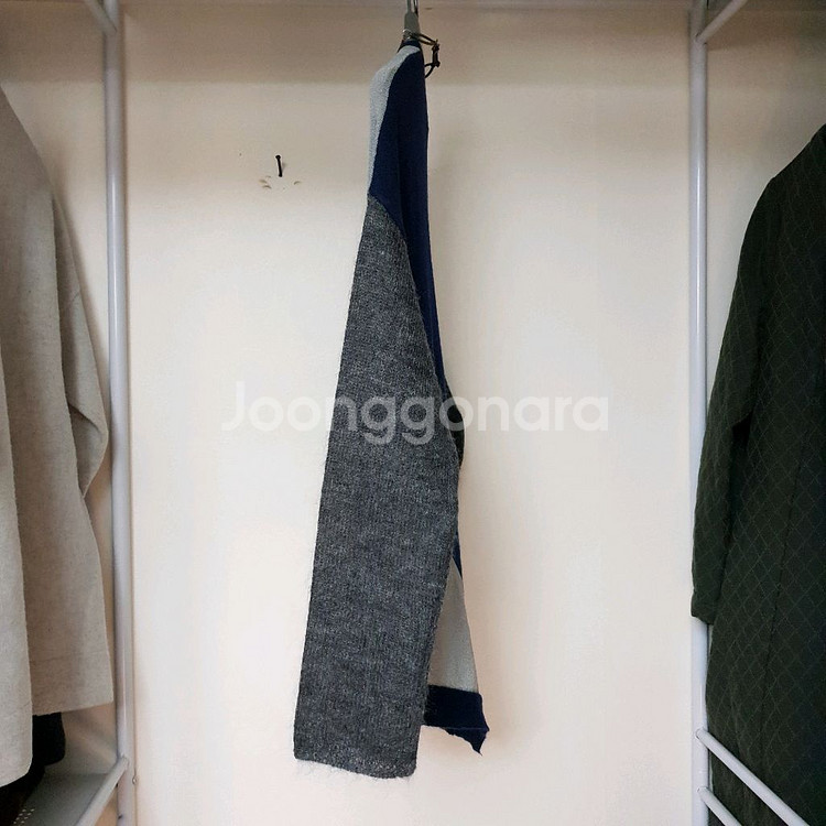 MARNI 마르니 모헤어혼방 컬러블록 언발헴 스웨터 풀오버--1