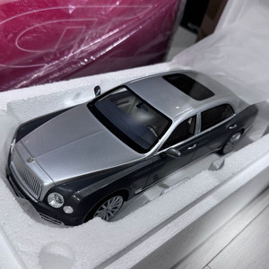 1:18 GTSPIRIT 벤틀리 뮬산 EWB 다이캐스트