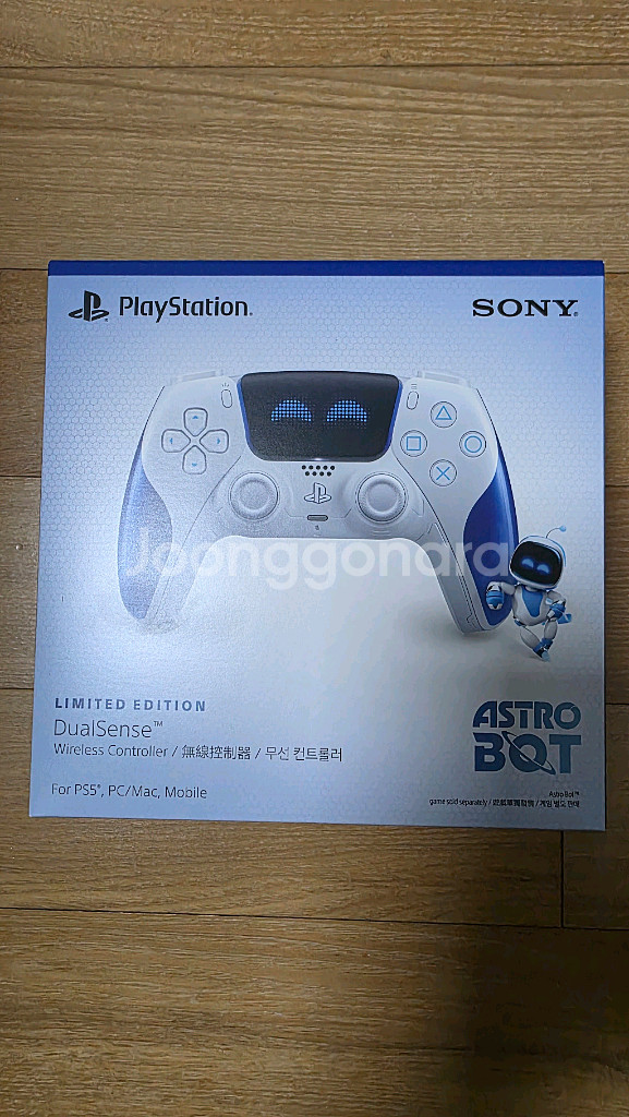 PS5 듀얼센스 아스트로봇 조이풀 에디션--0