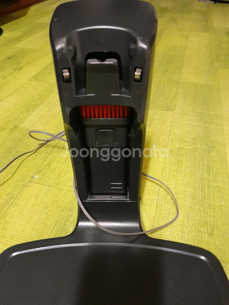 일렉트로룩스 청소기용 충전기켐 거치대 13000원--1