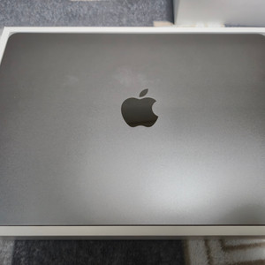 2022 M2 맥북에어 13.6인치 SSD 256GB RAM 8GB 풀박스